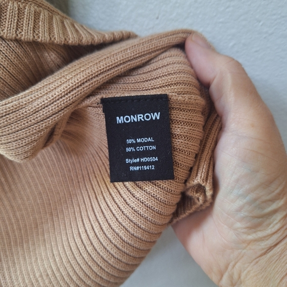 Monrow Two Tone Ribbed Colorblock Midi Sweater Dress Vneck Womens Size S - Picture 6 of 8